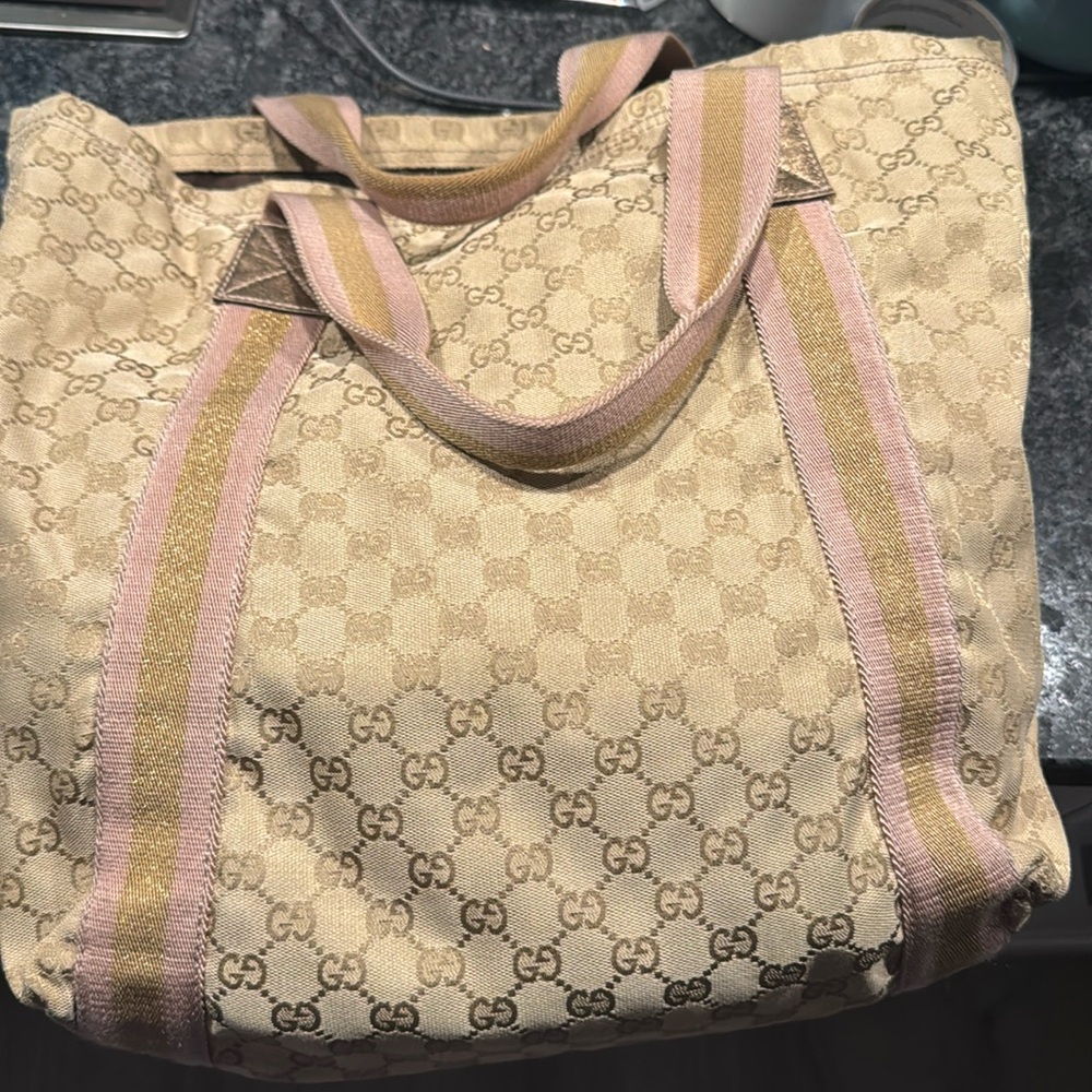 👛Large Gucci Canvas Tote With Pink And Gold Accents. Wow.👛 W COA